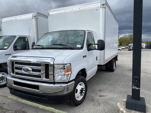 2023 Ford E-Series Cutaway Box Truck
