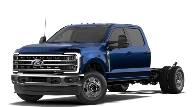 2027 Ford Chassis Cab F-350® LARIAT®
