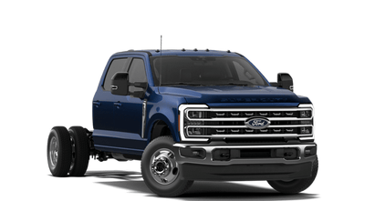 2027 Ford Chassis Cab F-350® LARIAT®