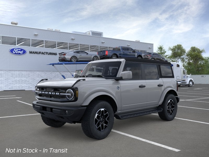 2026 Ford Bronco Outer Banks®