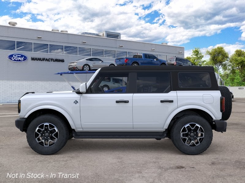 2026 Ford Bronco Outer Banks®