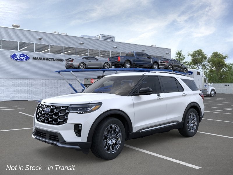 2026 Ford Explorer Platinum's photo