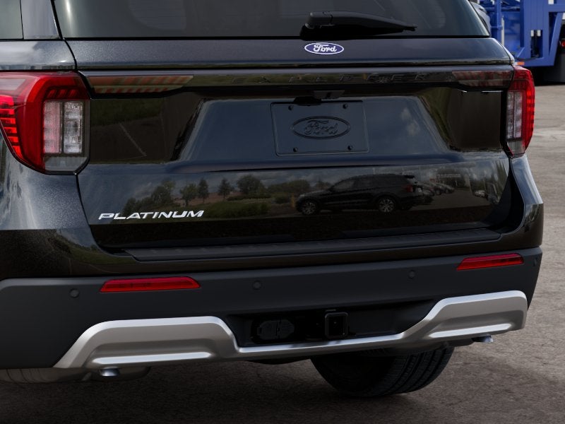 2027 Ford Explorer 4-Door 4DR RWD PLTNM