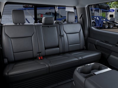 2027 Ford Super Duty F-350® Lariat®