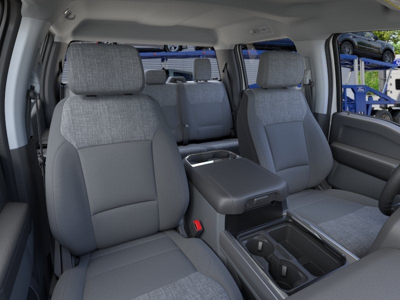 2026 Ford Super Duty F-350® XLT