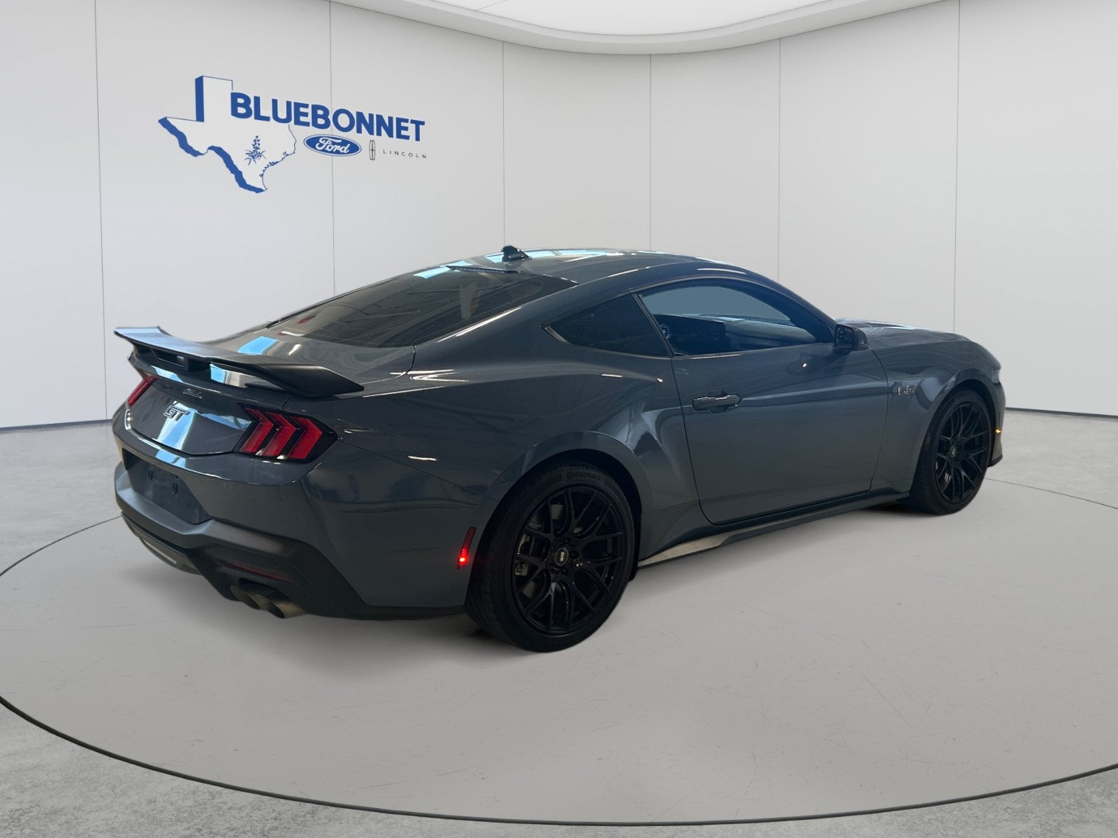 2024 Ford Mustang Premium