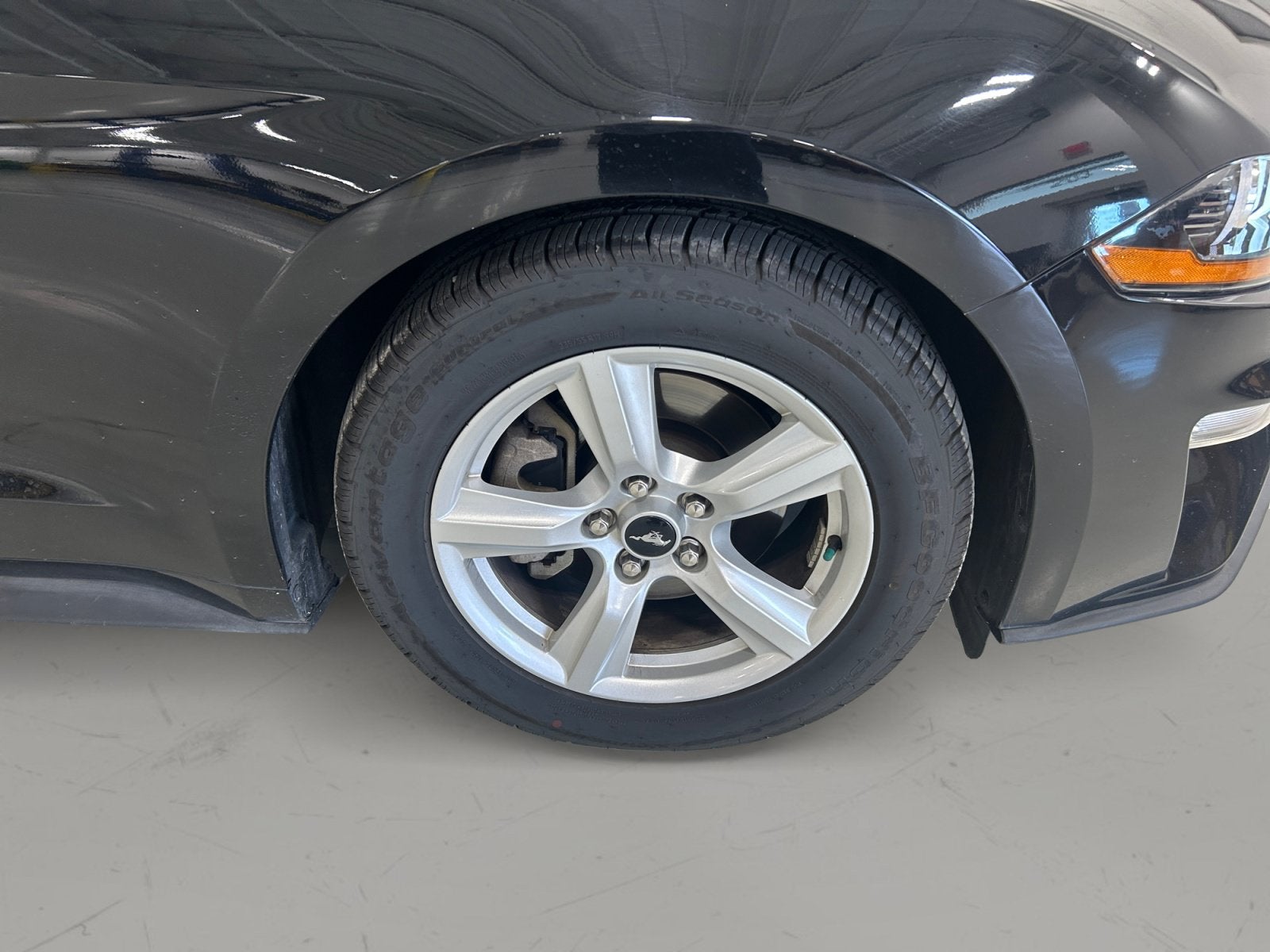 2019 Ford Mustang I4