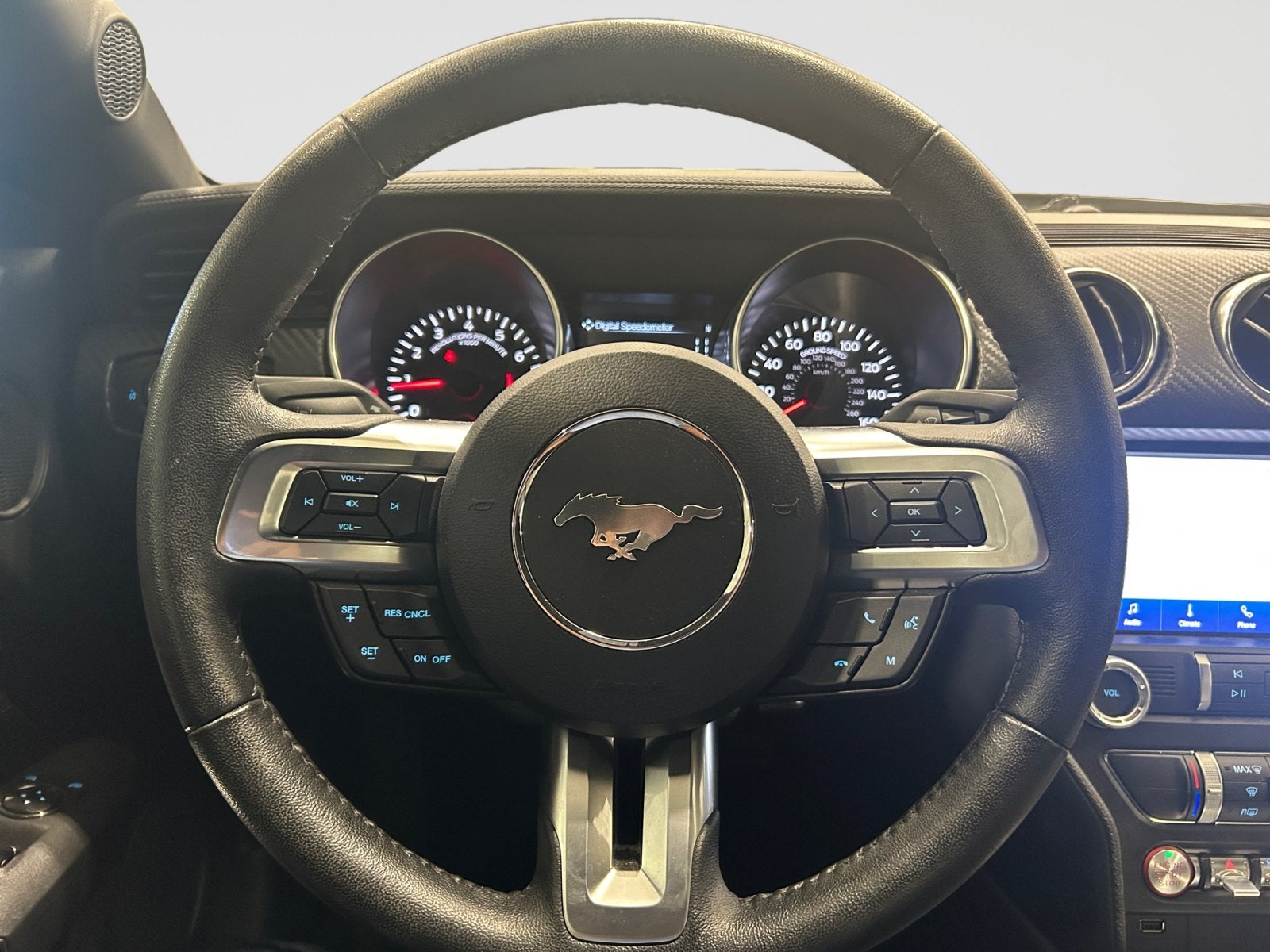 2022 Ford Mustang I4CP