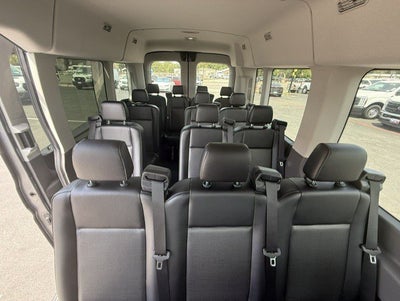 2026 Ford Transit Passenger Wagon XL