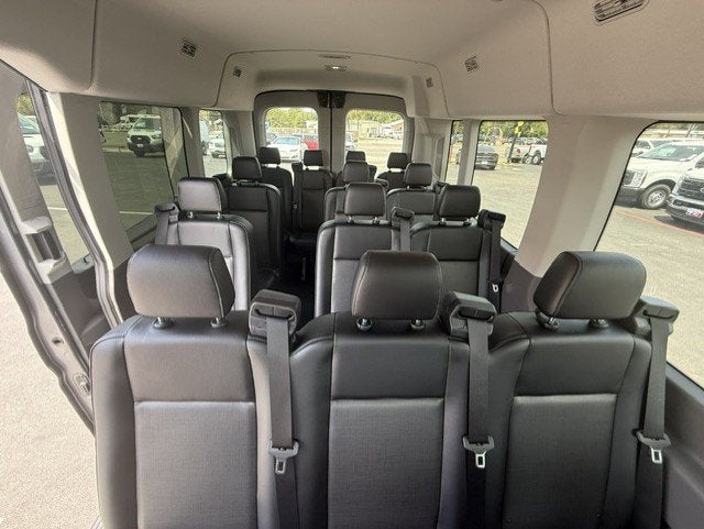 2026 Ford Transit Passenger Wagon XL