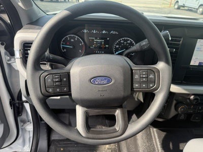 2026 Ford Super Duty F-450 DRW FLATBED XL