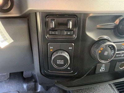 2026 Ford Super Duty F-450 DRW FLATBED XL