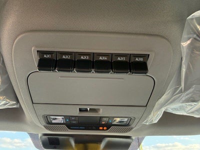 2026 Ford Super Duty F-450 DRW FLATBED XL