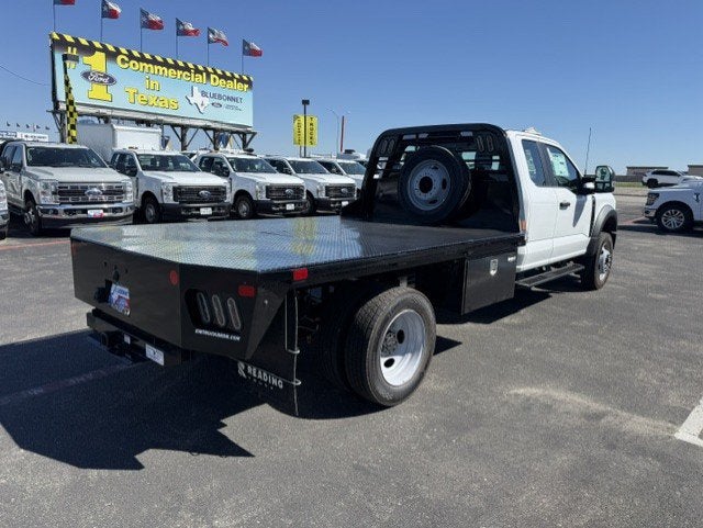2027 Ford Super Duty F-450 DRW FLATBED XL