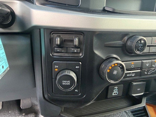 2026 Ford Super Duty F-450 DRW Service Body XL