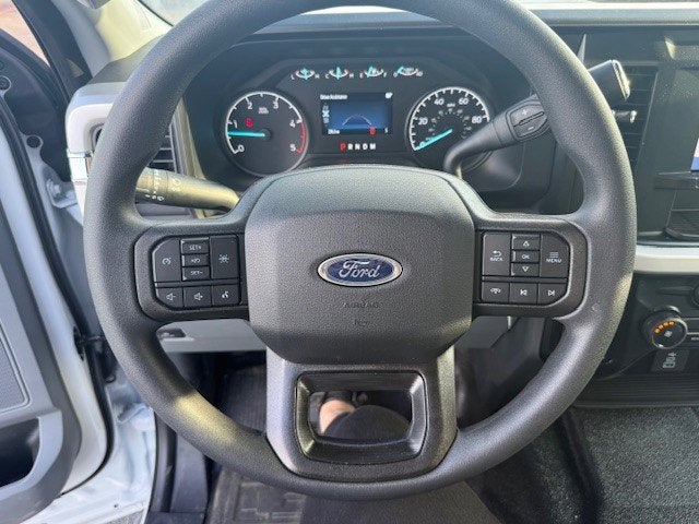 2026 Ford Super Duty F-450 DRW Service Body XL