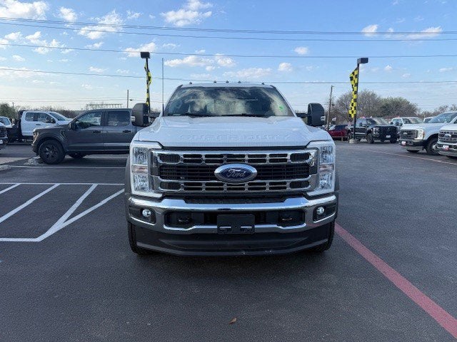 2026 Ford Super Duty F-450 DRW Service Body XL