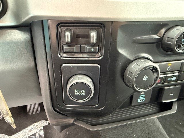 2026 Ford Super Duty F-550 DRW XLT