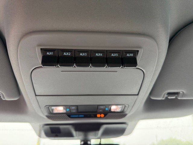 2026 Ford Super Duty F-550 DRW XLT