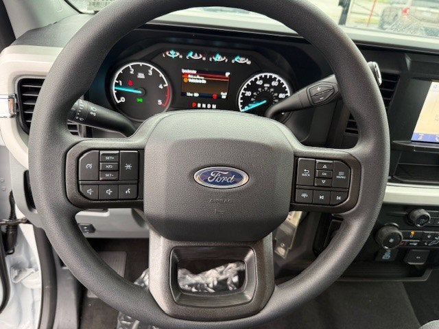 2026 Ford Super Duty F-550 DRW XLT