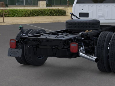 2026 Ford Super Duty F-550 DRW XLT