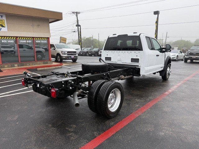 2026 Ford Super Duty F-550 DRW XLT