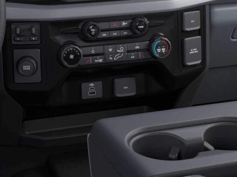 2026 Ford Super Duty F-550 DRW XLT