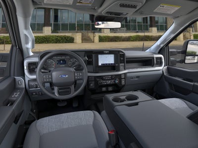 2026 Ford Super Duty F-550 DRW XLT