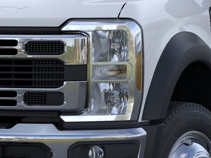 2025 Ford Super Duty F-550 DRW XL