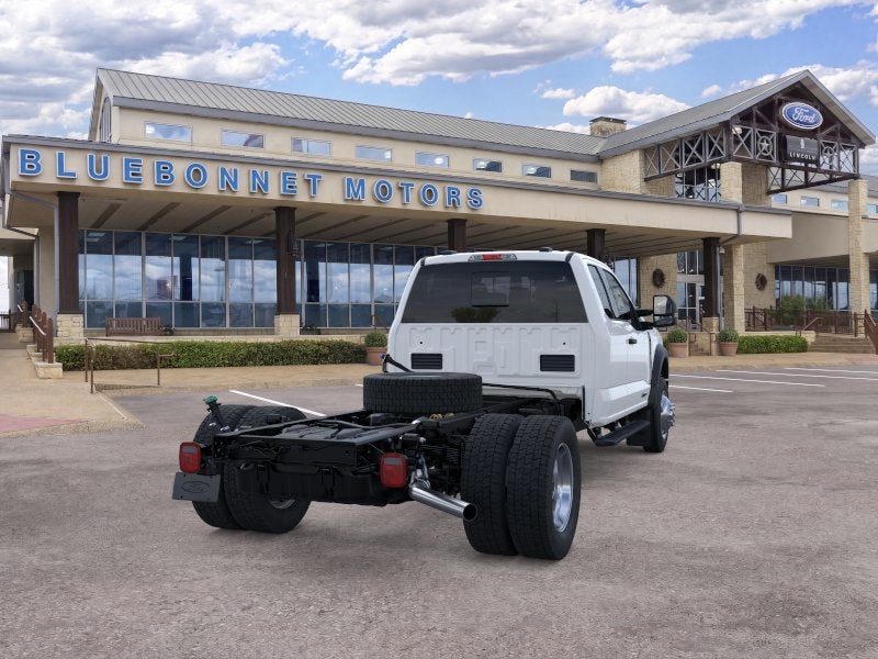 2025 Ford Super Duty F-550 DRW XL