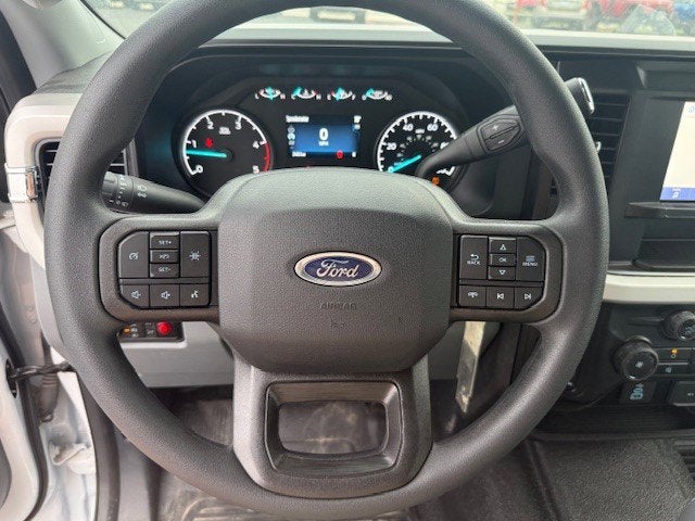 2026 Ford Super Duty F-550 DRW Crane XL