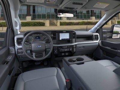 2026 Ford Super Duty F-550 DRW XL