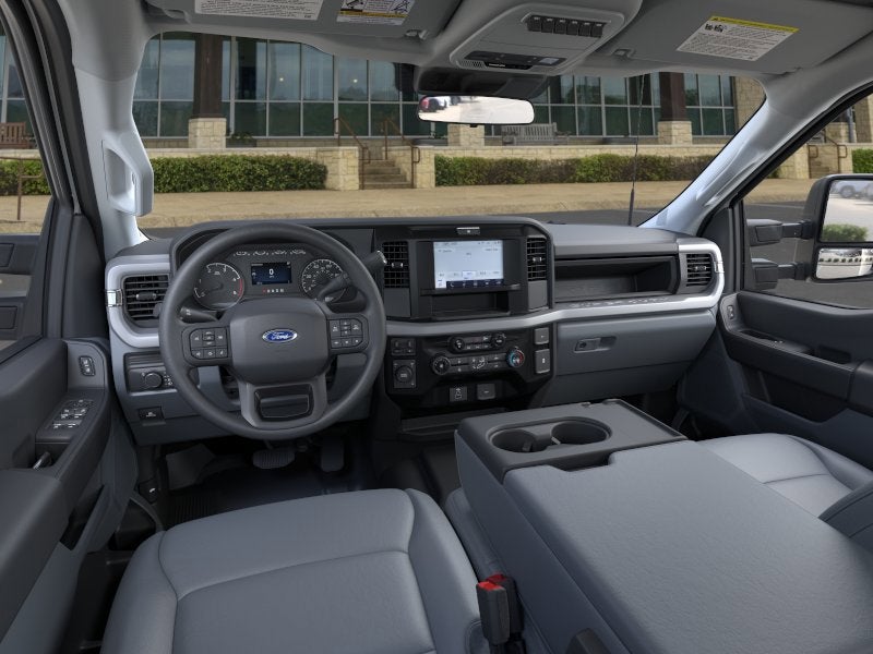 2026 Ford Super Duty F-550 DRW XL