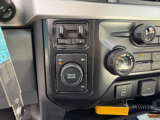 2026 Ford Super Duty F-550 DRW Dump Truck XL