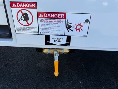 2026 Ford Super Duty F-550 DRW Crane XL