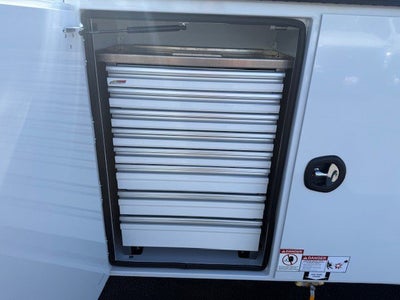 2026 Ford Super Duty F-550 DRW Crane XL