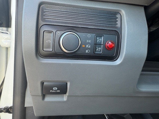 2026 Ford Super Duty F-550 DRW Crane XL