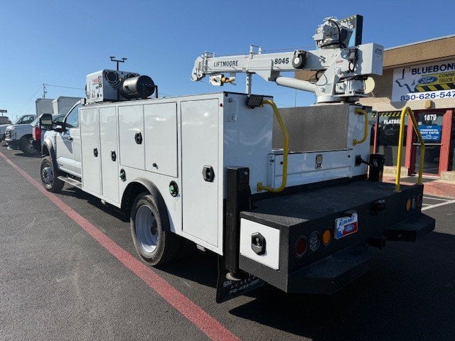 2026 Ford Super Duty F-550 DRW Crane XL