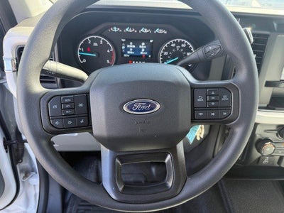 2026 Ford Super Duty F-550 DRW Flatbed XL