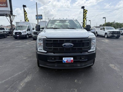 2026 Ford Super Duty F-550 DRW Flatbed XL