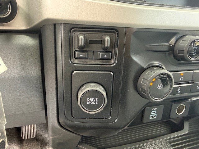 2026 Ford Super Duty F-250 SRW Service Body XL