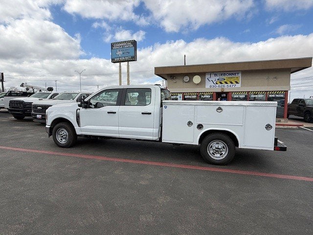 2026 Ford Super Duty F-250 SRW Service Body XL