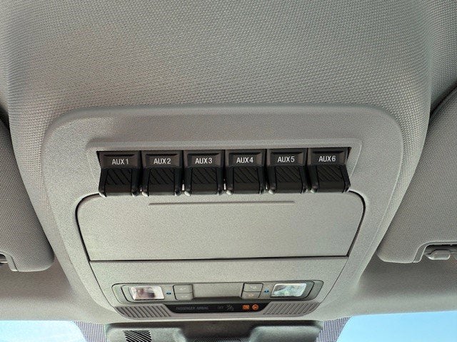 2026 Ford Super Duty F-250 SRW Service Body XL