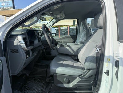 2027 Ford Super Duty F-250 SRW Service Body XL