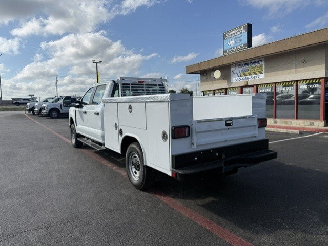 2027 Ford Super Duty F-250 SRW Service Body XL