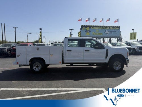 2027 Ford Super Duty F-250 SRW Service Body XL