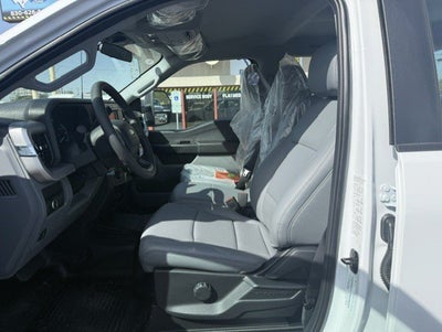 2027 Ford Super Duty F-250 SRW Service Body XL