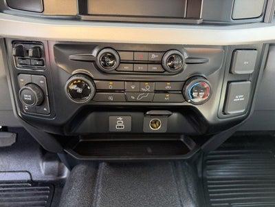 2027 Ford Super Duty F-250 SRW Service Body XL