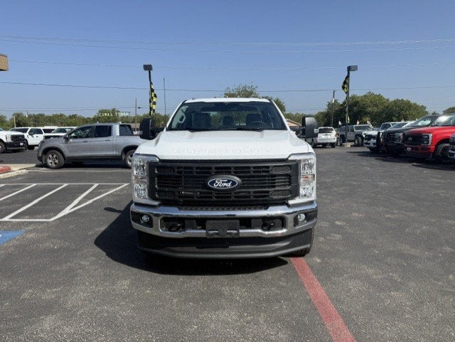 2027 Ford Super Duty F-250 SRW Service Body XL