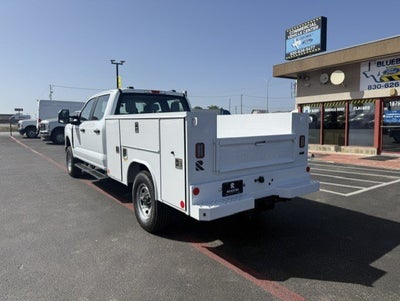 2027 Ford Super Duty F-250 SRW Service Body XL
